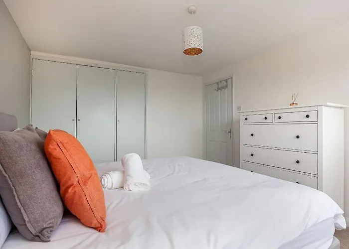 Spacious 3 Bed House With Large Garden In Aynho!
