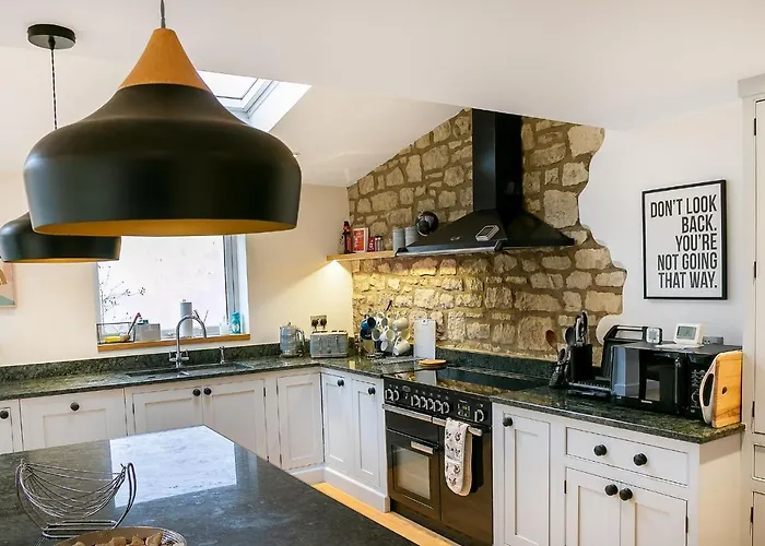 Spacious 3 Bed House With Large Garden In Aynho!